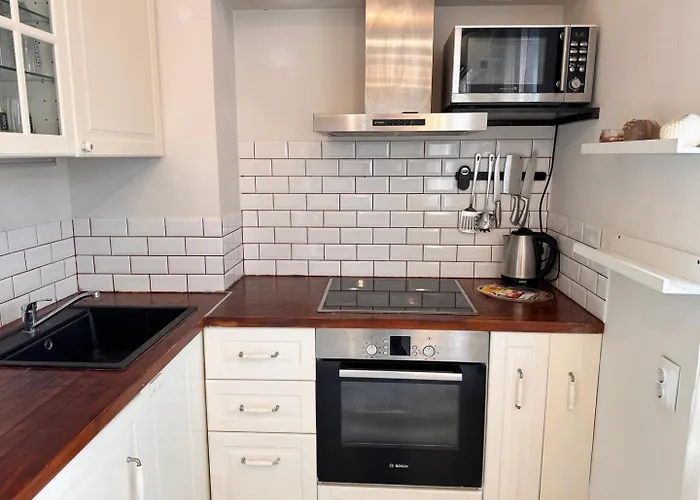 Modern Oasis On The Sea Garden – 2 Bedroom